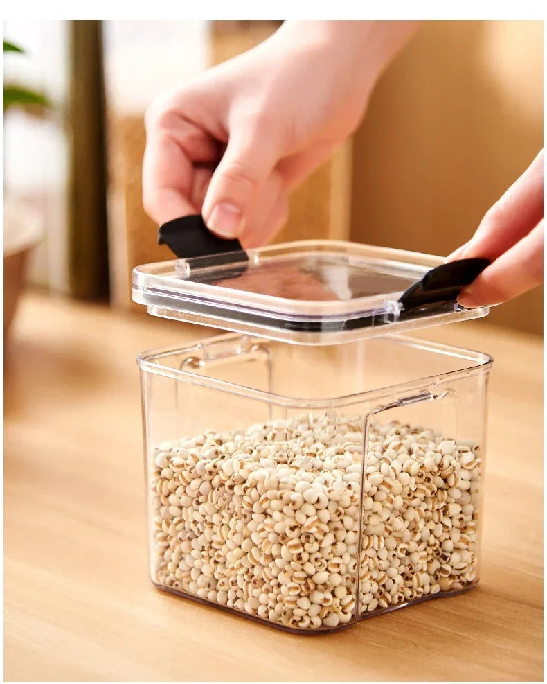 Large Capacity Sealed Kitchen Storage Container