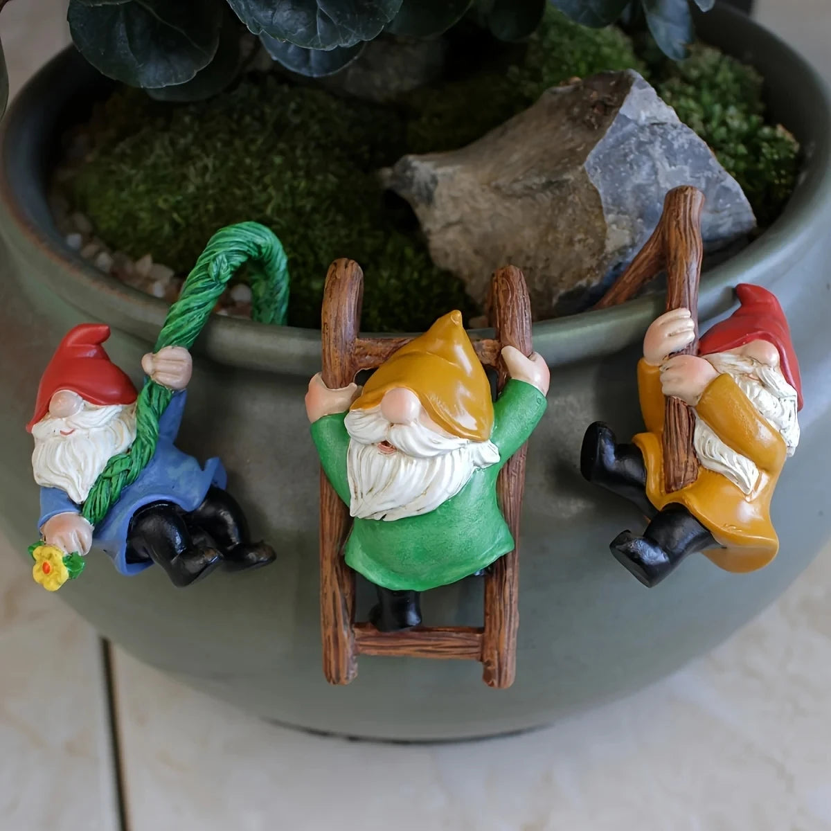 Resin Miniature Garden Dwarf Ornaments