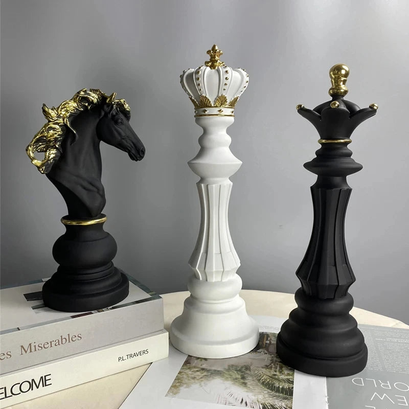 King, Queen & Knight Decorative Statue for Home & Office