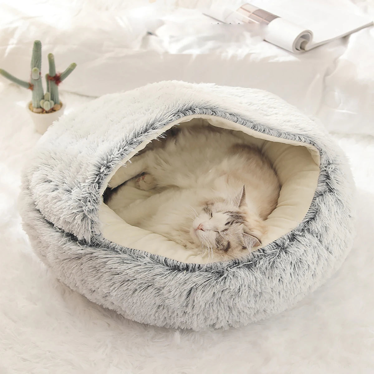 Plush Hooded Pet Bed
