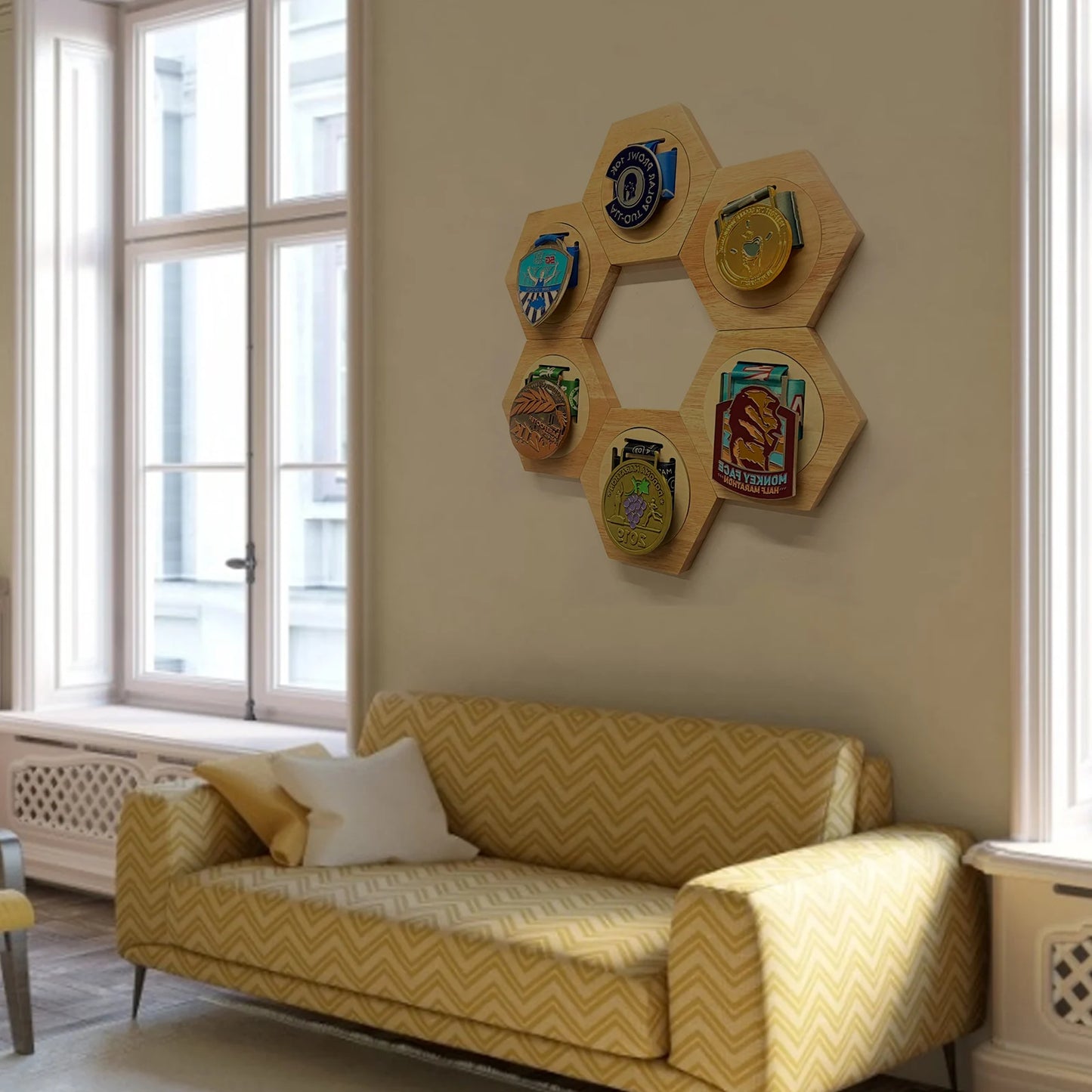 1-10pcs Honeycomb Medal Holder for Wall Decoration