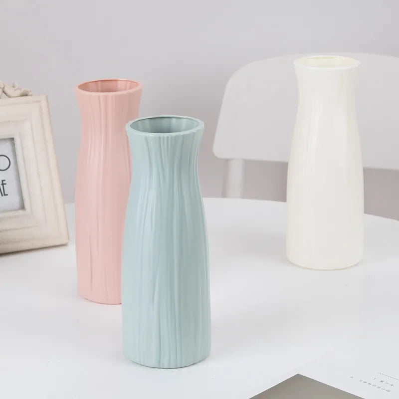 Minimalist Solid Color Plastic Pot